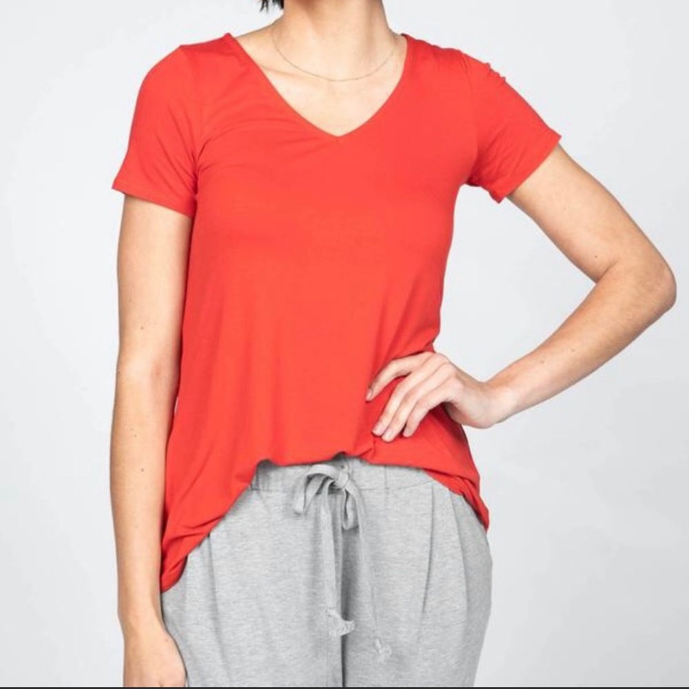 Agnes & Dora Small Soft Coral V-Neck Swing Tunic with Cuffed Sleeve Detail